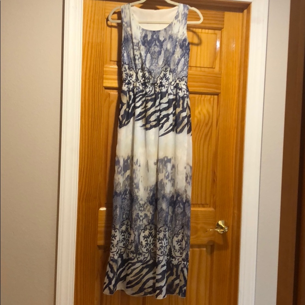 Sleeveless Maxi dress